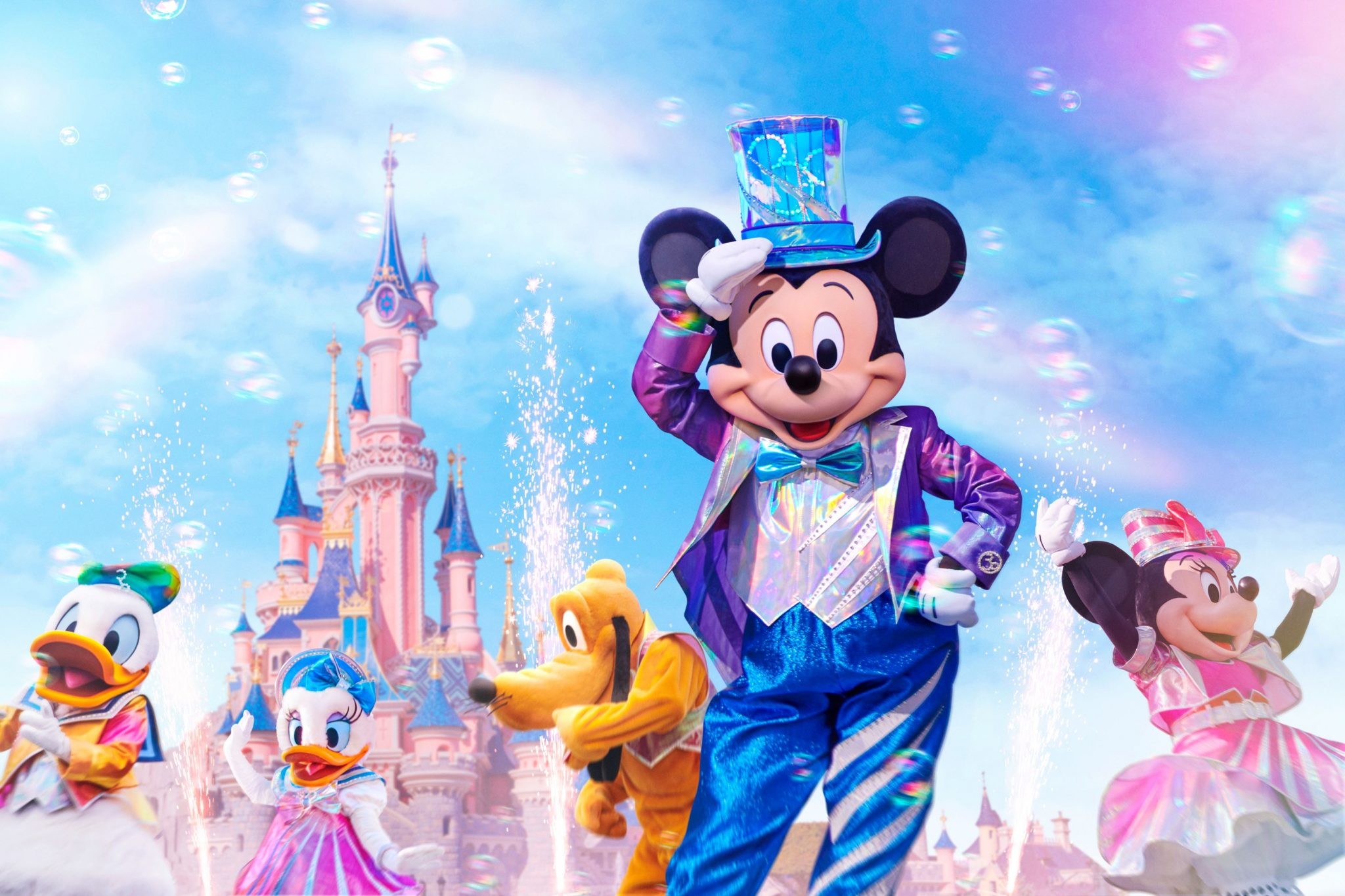 Disneyland Paris : 30 ans de spectacles et de magie Le Lutécien Shop
