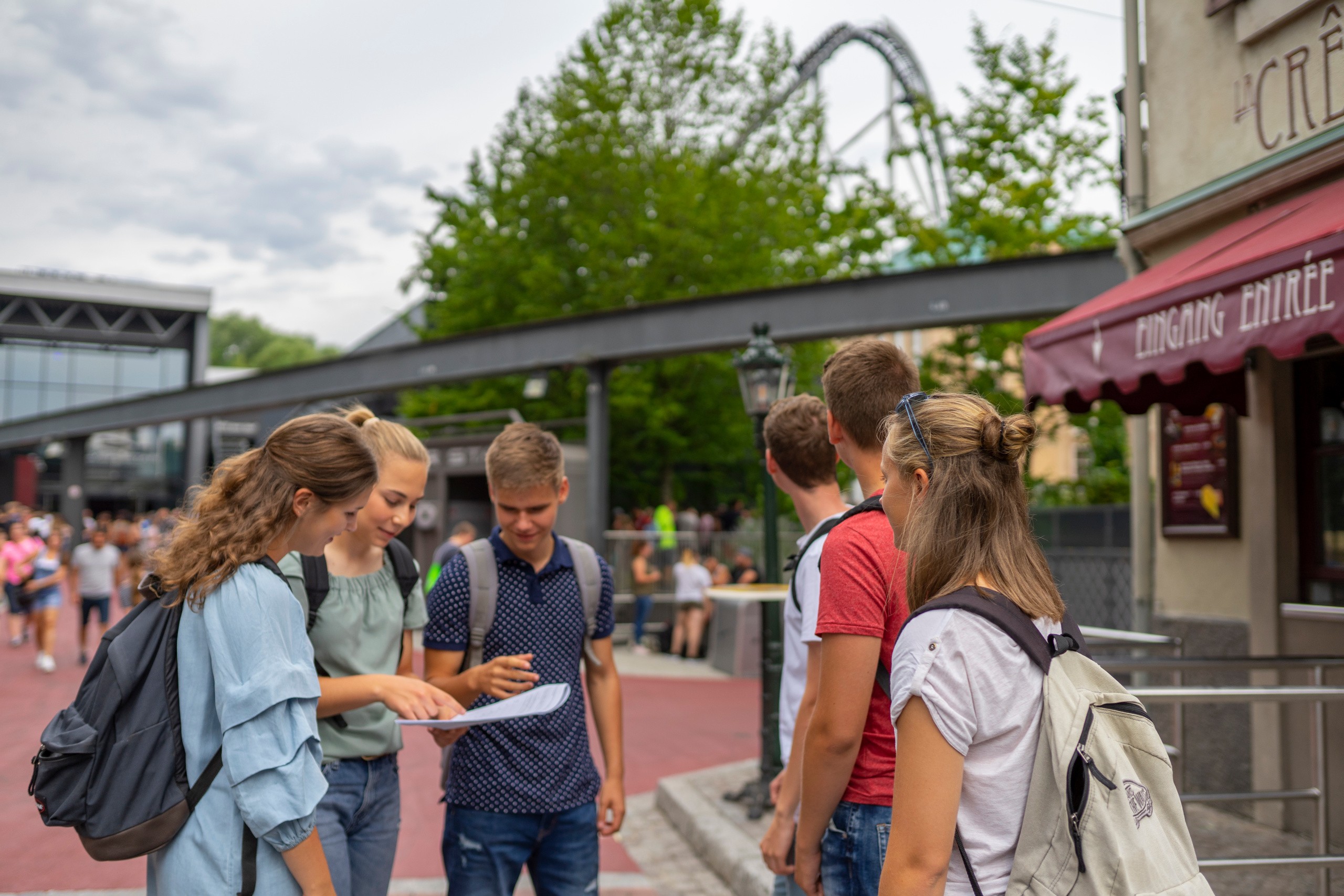 Europa-Park, un voyage scolaire à travers 15 pays européens Le Lutécien Shop